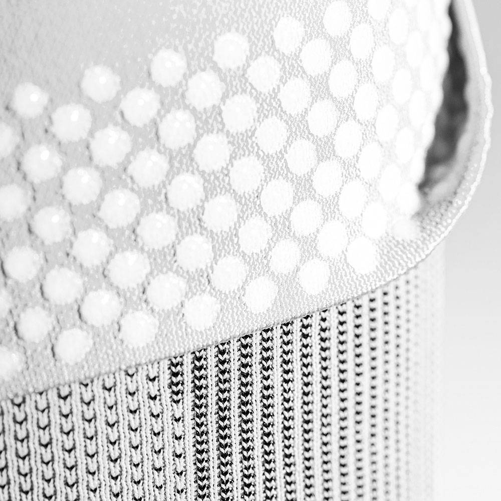 Bauerfeind Sports Compression Thigh Sleeves for Enhanced Performance