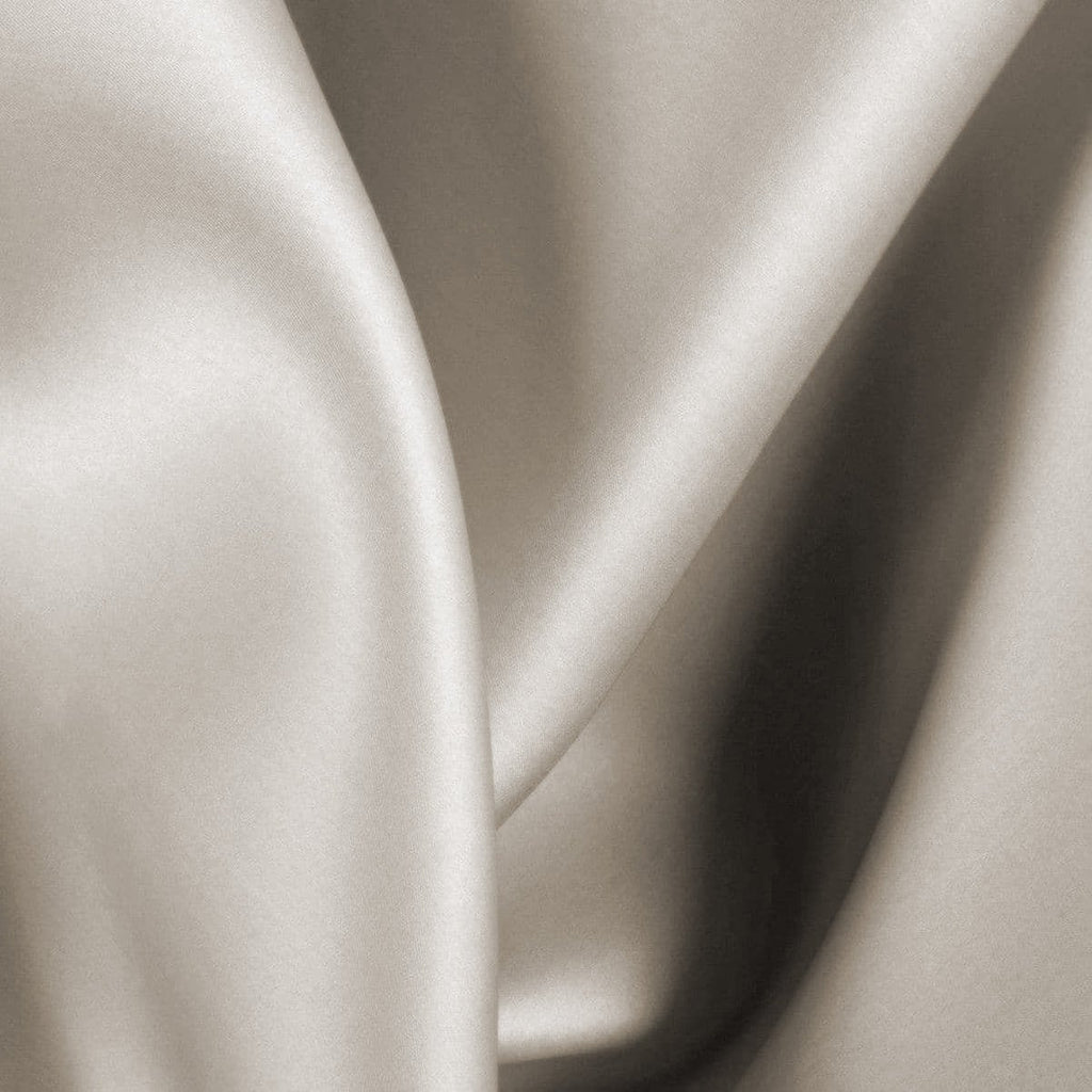Luxurious Bamboo Pillowcase Set – Silky Soft Comfort in Latte