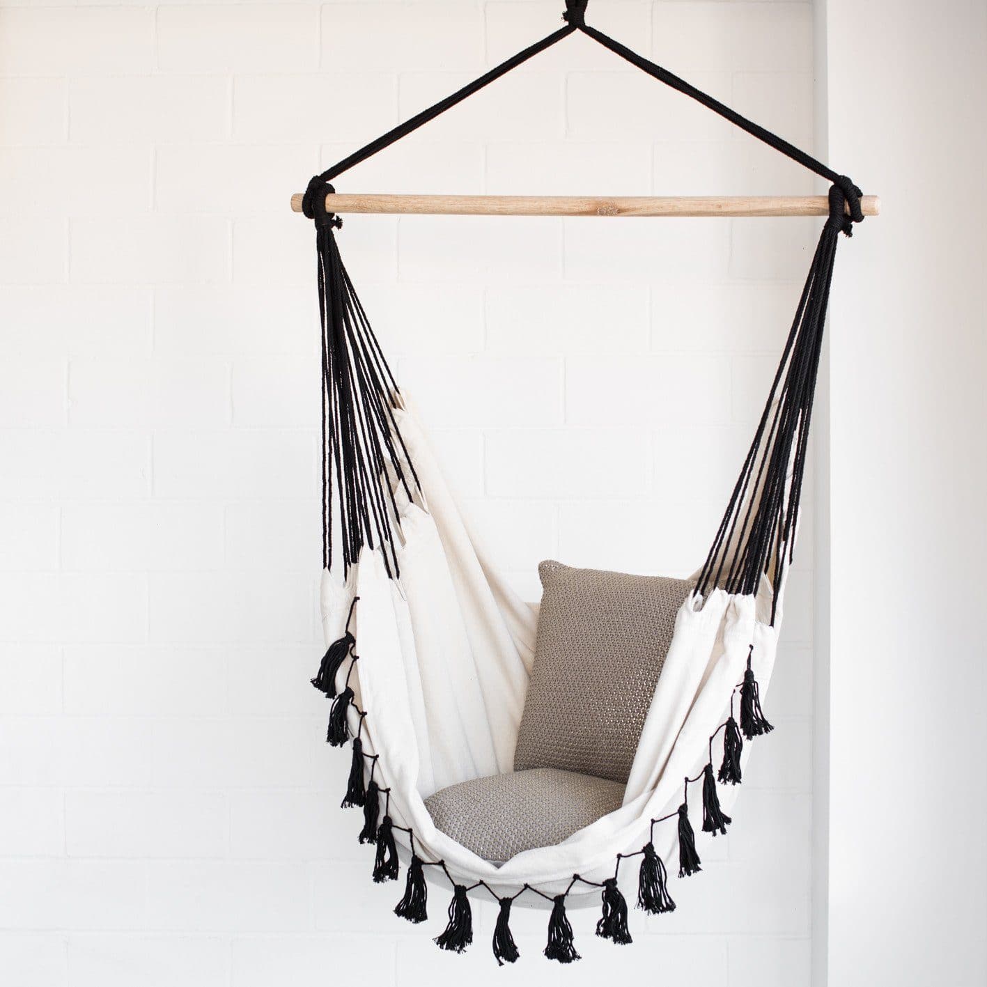 Soho Cream Hammock Chair - Stylish & Durable Indoor/Outdoor Relaxation